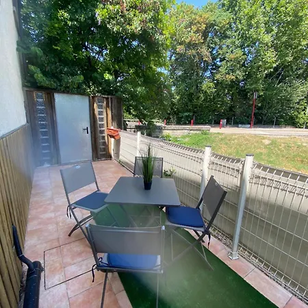 Maison De Village Avec Terrasse Malataverne Extérieur photo